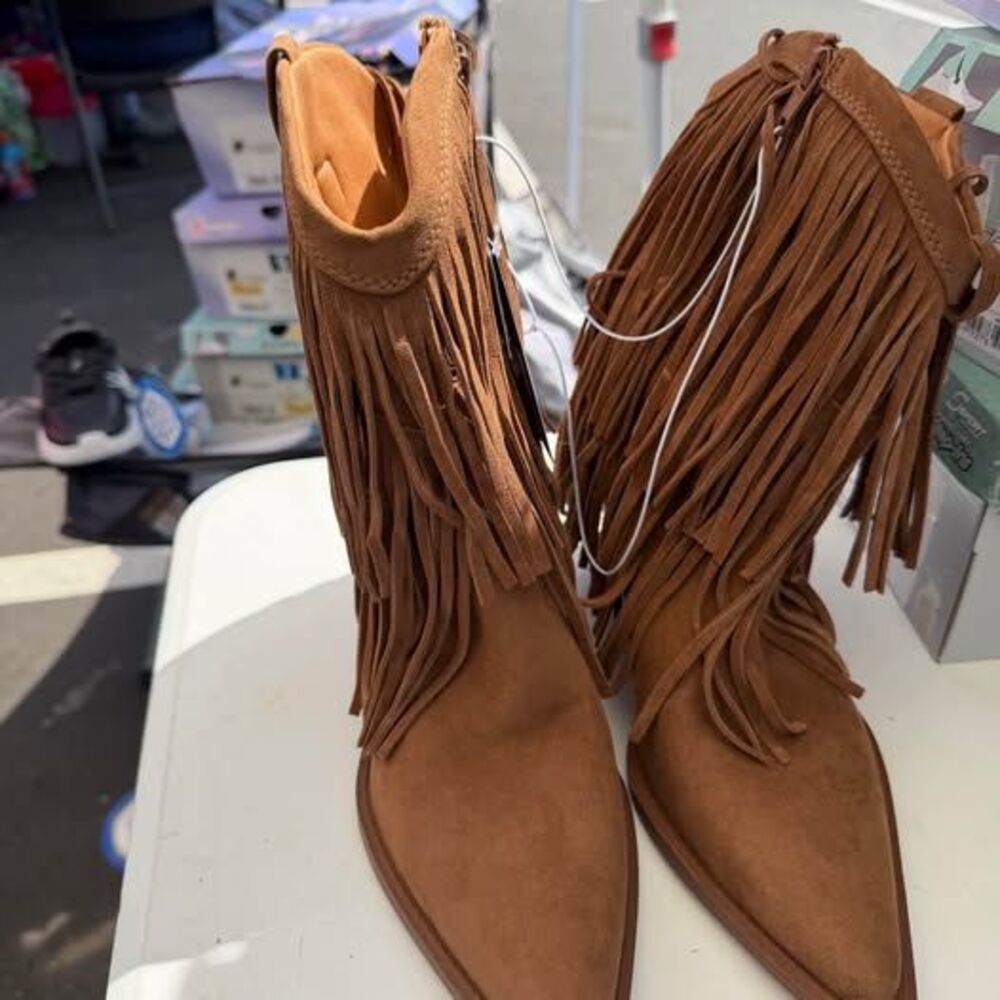 Brown Fringe Ankle Boots Women's 8.5 - Picture 2 of 5